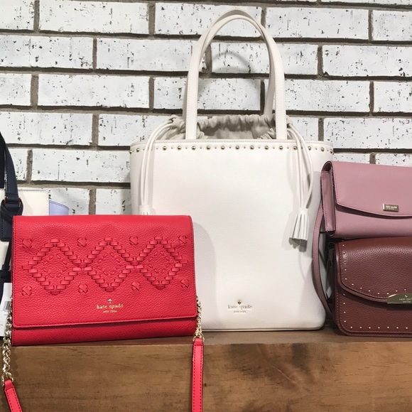 Meet your Posher - Picture 3 of 4